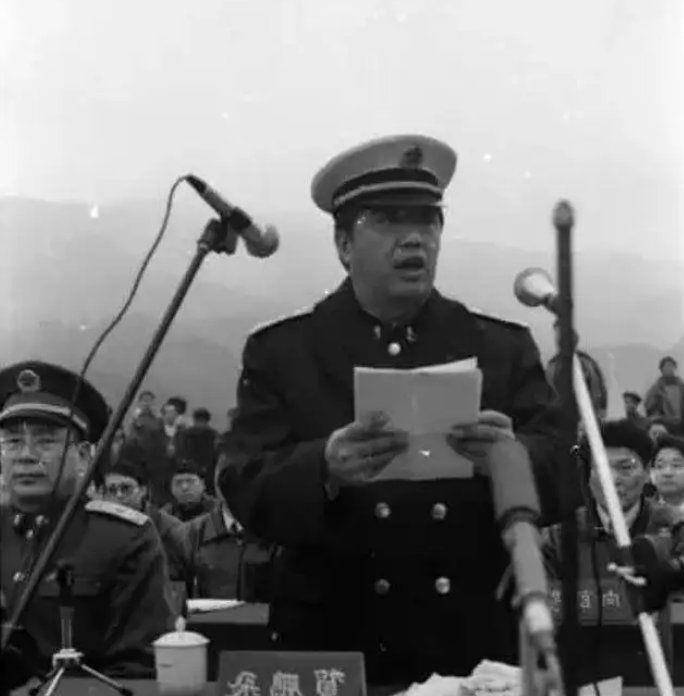 瓦良格号图纸真是徐增平找回？唐士源：跟他没关系，中船重工首功