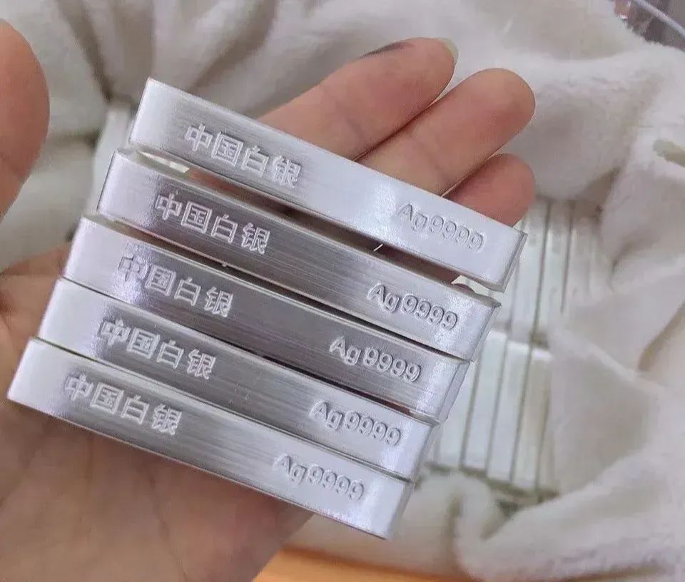 炒现货白银(炒现货白银能赚钱吗)